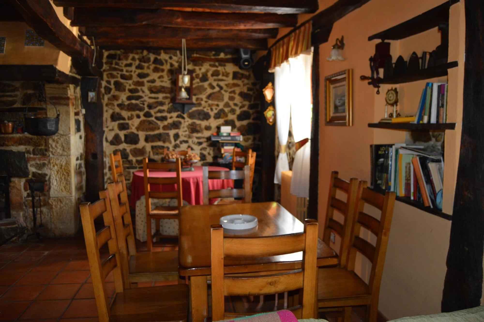 בית הארחה סרוורה דל פיסוארגה 	Casa Simon מראה חיצוני תמונה
