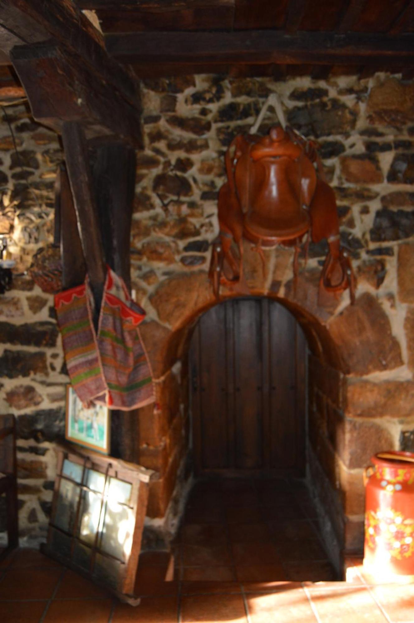 בית הארחה סרוורה דל פיסוארגה 	Casa Simon מראה חיצוני תמונה