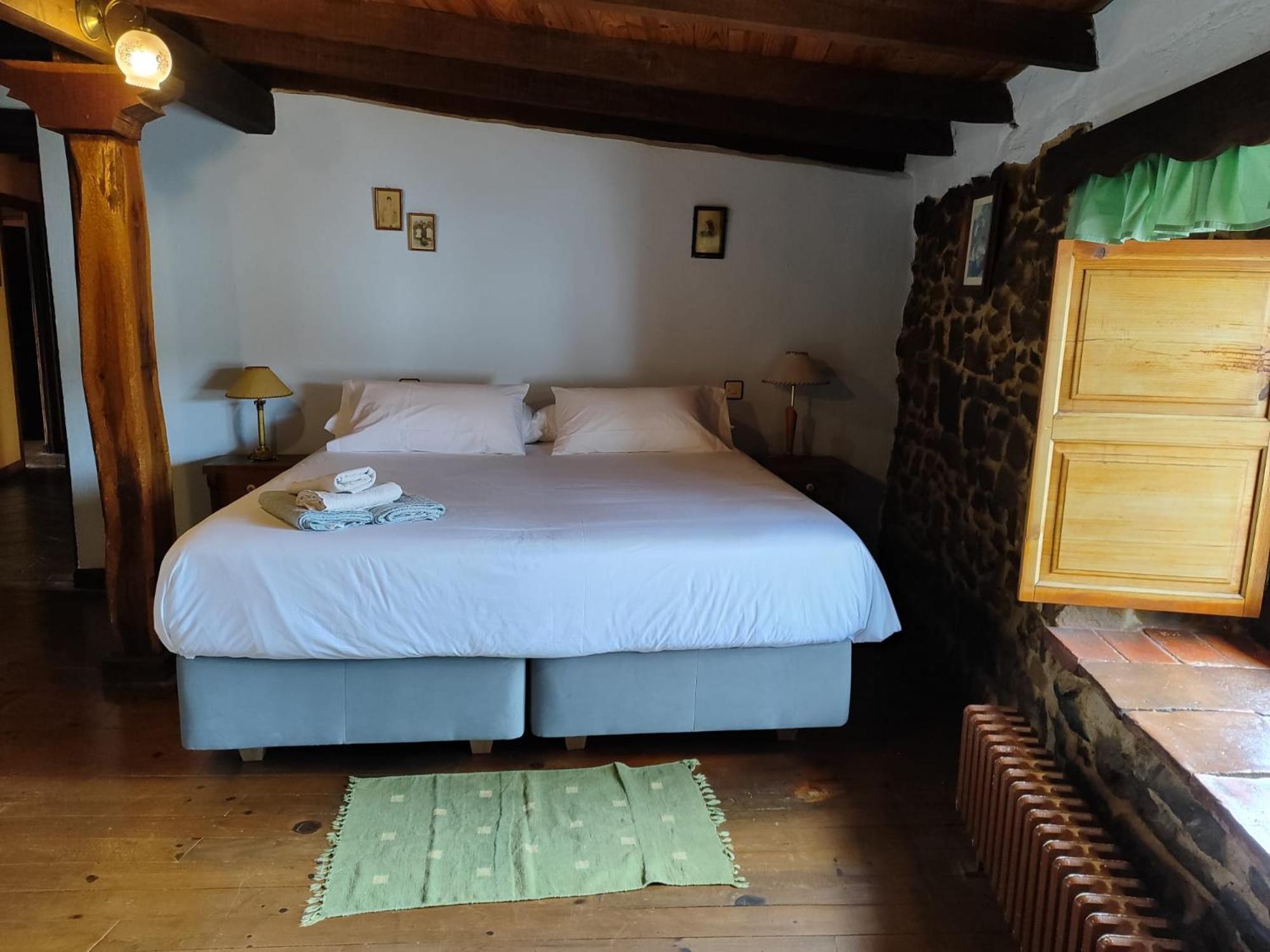בית הארחה סרוורה דל פיסוארגה 	Casa Simon מראה חיצוני תמונה