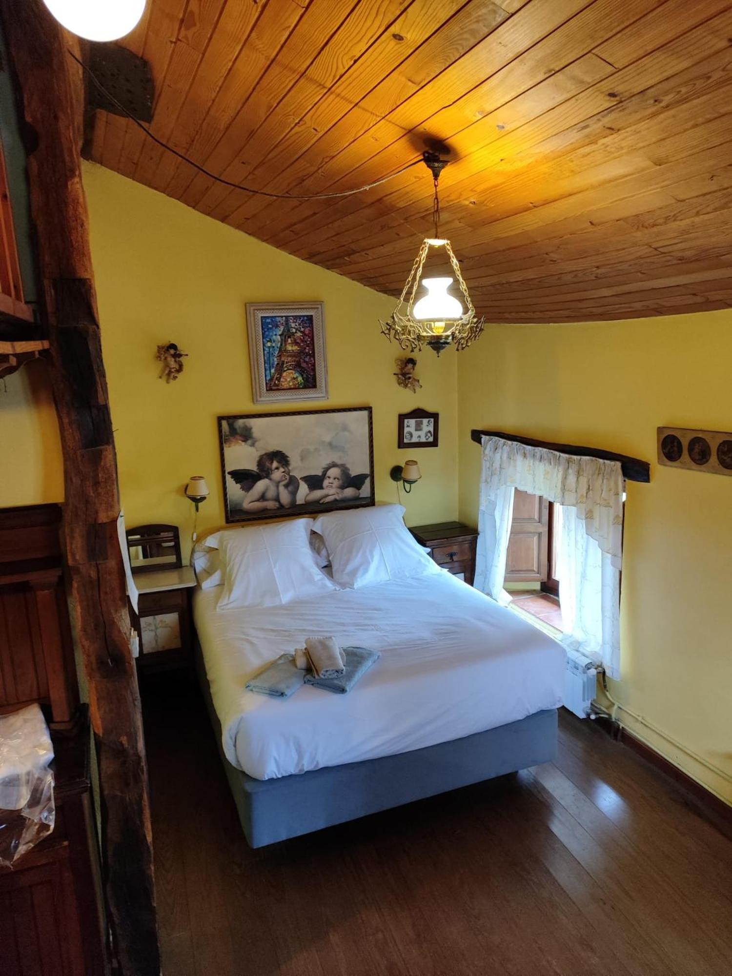 בית הארחה סרוורה דל פיסוארגה 	Casa Simon מראה חיצוני תמונה